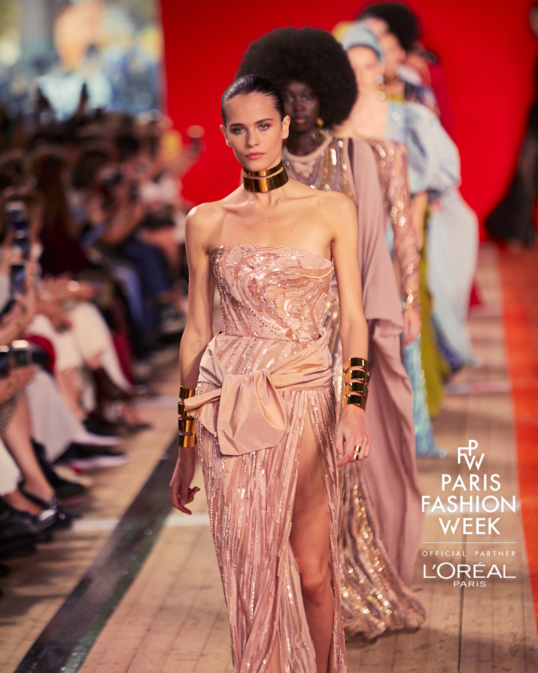 Doživi glamur sa modne piste uz L’Oréal Paris x Elie Saab makeup kolekciju